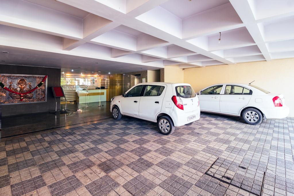 海得拉巴 Oriva Vinflora Residency - Nr Lv Prasad Hospital, Banjara Hills酒店 外观 照片